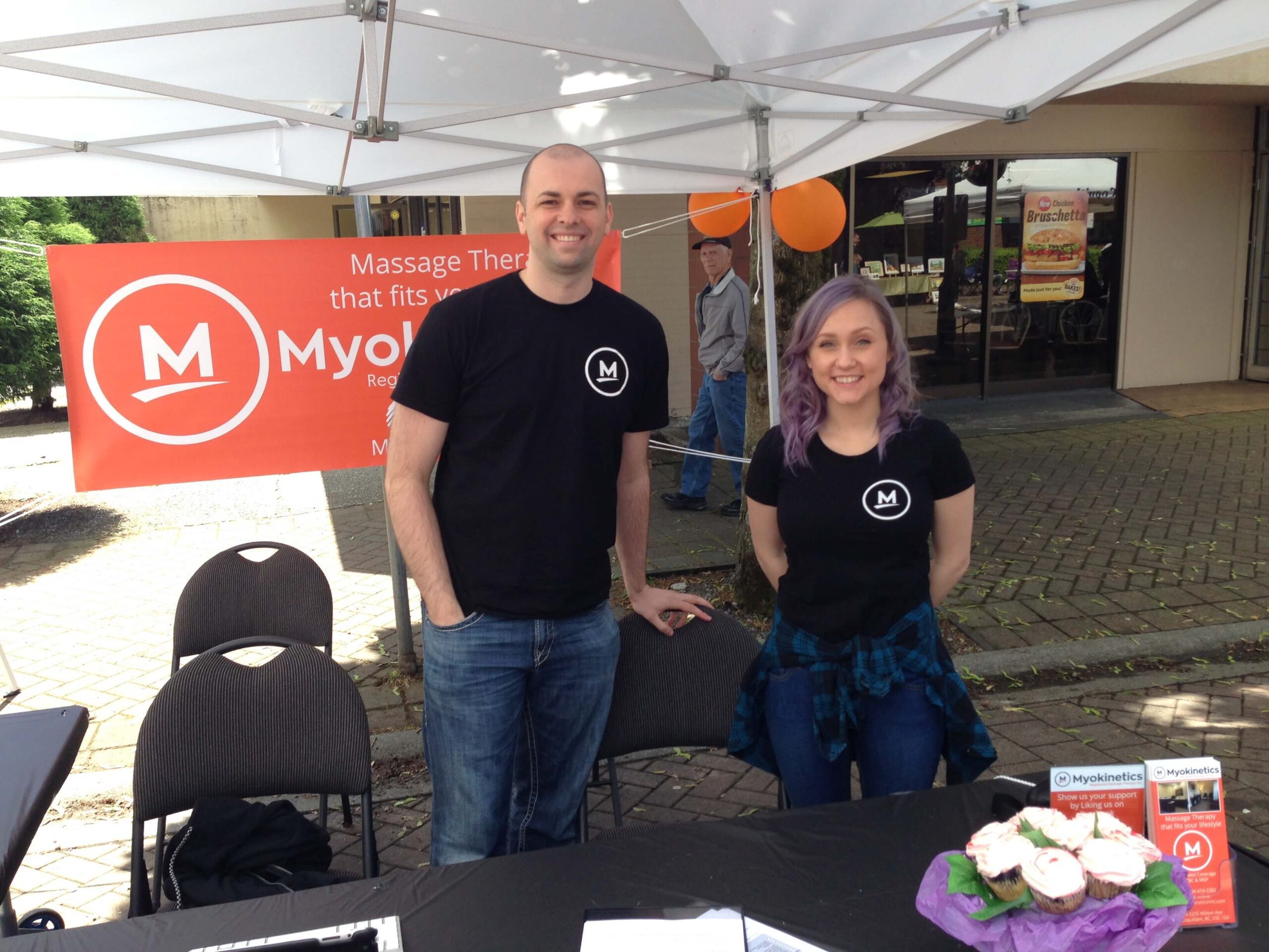 Krys dybowski, rmt and Tess Halldorson, RMT at polish days in port coquitlam